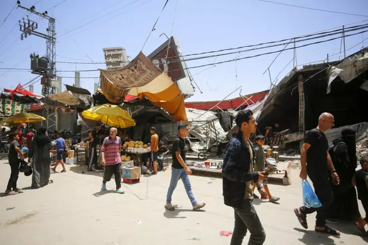 Gazze Şeridi'nde bombalar altında bir bayram daha! Çarşıda pazarda buruk hazırlık... 59
