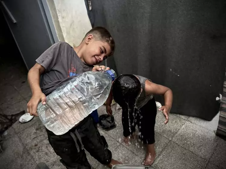 Gazze Şeridi'nde bombalar altında bir bayram daha! Çarşıda pazarda buruk hazırlık... 7