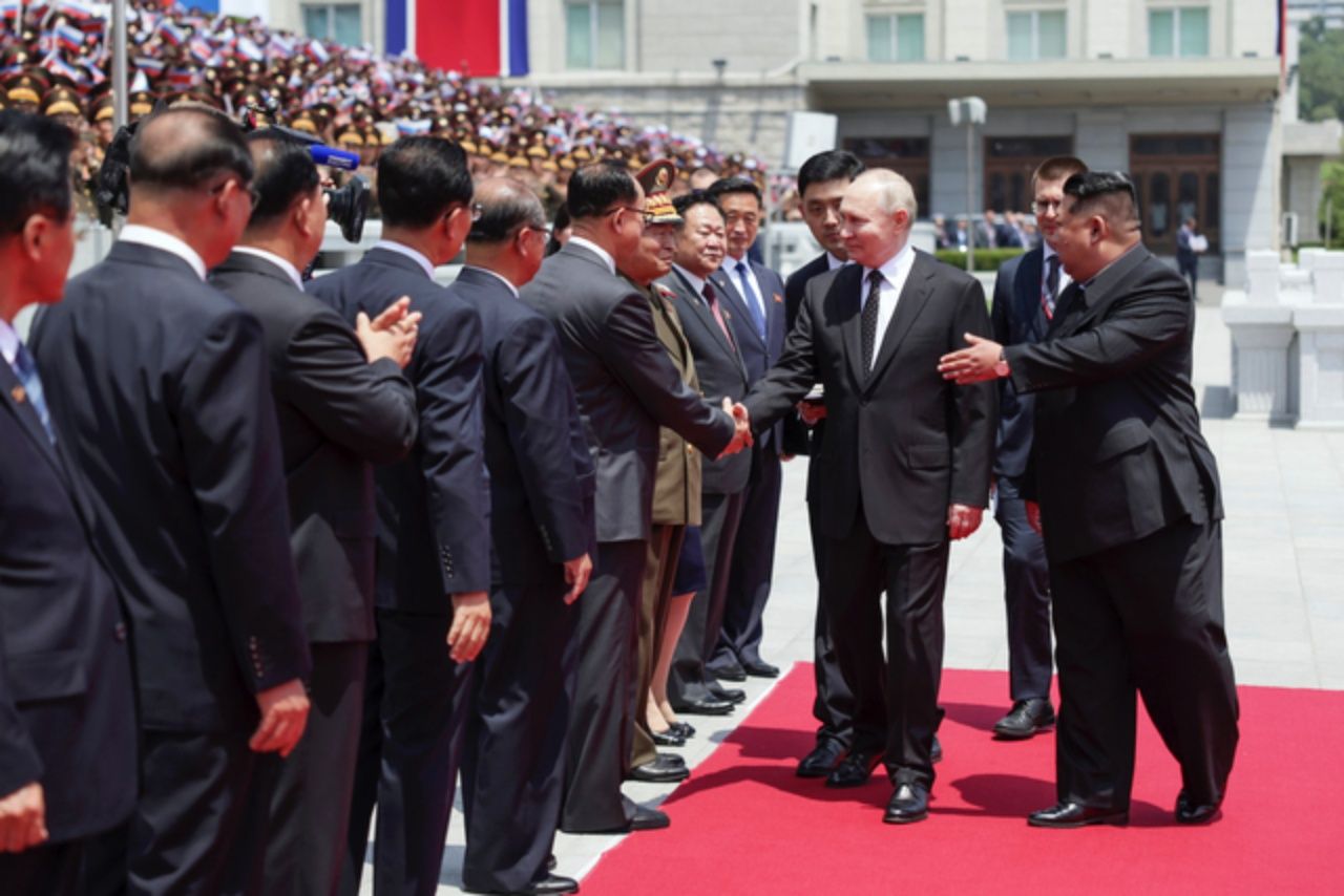 24 yıl sonra bir ilk! Rusya Devlet Başkanı Vladimir Putin Kuzey Kore'de 6