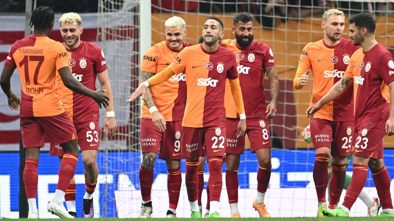 Nicolo Zaniolo ve Wilfried Zaha veda ediyor! Galatasaray'da yaprak dökümü: Şampiyonluk sonrası 5 futbolcu takımdan ayrılıyor 1