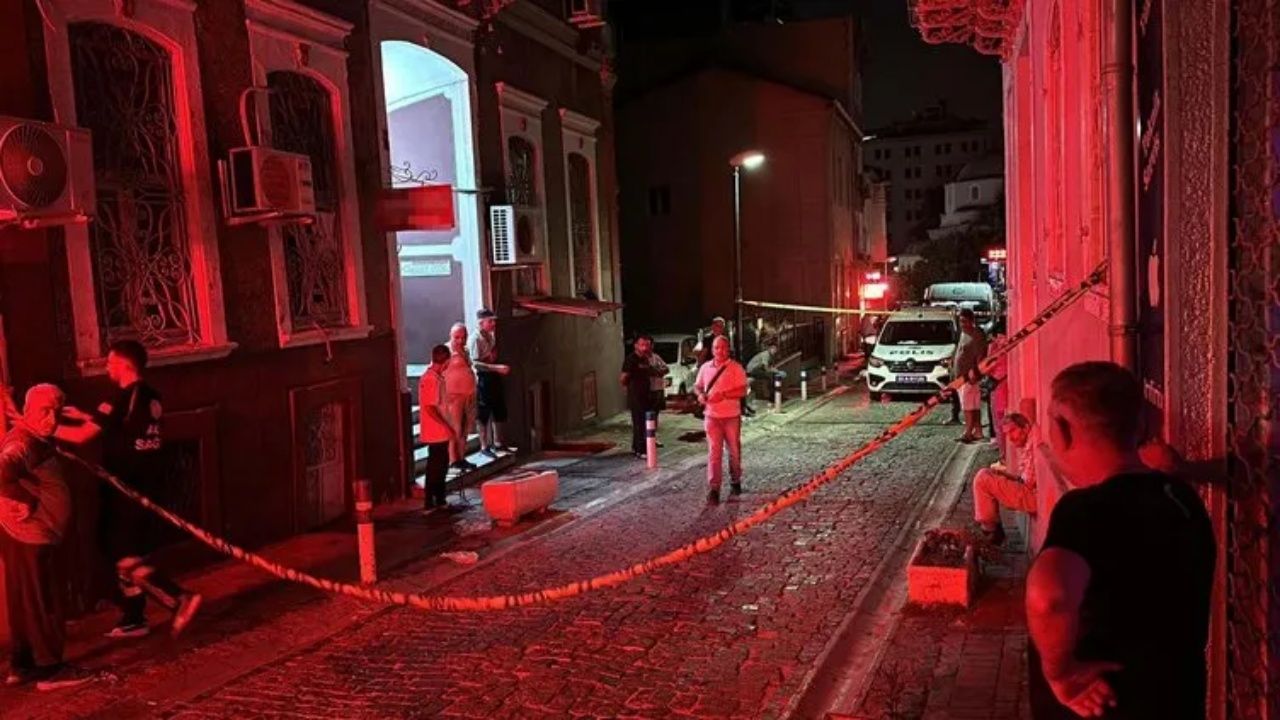 Biri 12, biri 14 yaşında! İzmir'de otel odasında iki kardeşin sır ölümü 4