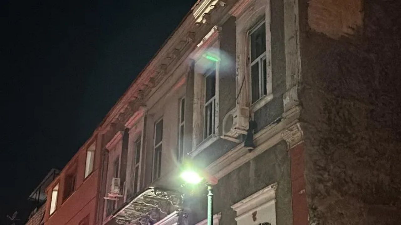 Biri 12, biri 14 yaşında! İzmir'de otel odasında iki kardeşin sır ölümü 6