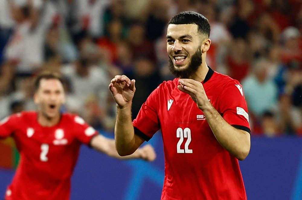 Mert Müldür en iyiler arasında! EURO 2024 Avrupa Şampiyonası'nda grup aşamasının en iyi 11'i belli oldu 13