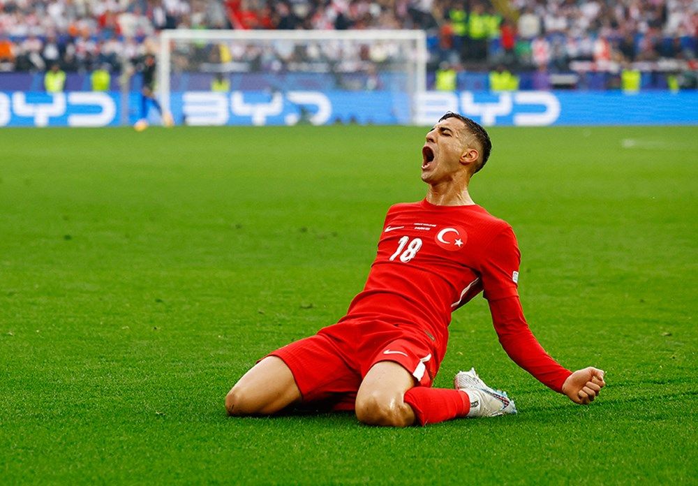 Mert Müldür en iyiler arasında! EURO 2024 Avrupa Şampiyonası'nda grup aşamasının en iyi 11'i belli oldu 4
