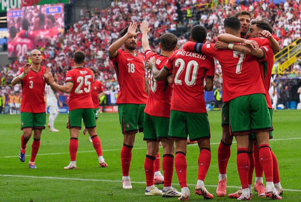 EURO 2024'e Türkiye damga vurdu! A Milli Takımımızın taraftar sayısı ev sahibi Almanya'yı bile geride bıraktı 22