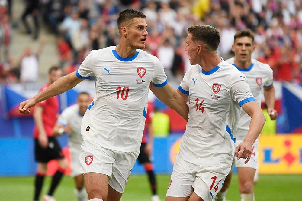 EURO 2024'e Türkiye damga vurdu! A Milli Takımımızın taraftar sayısı ev sahibi Almanya'yı bile geride bıraktı 21