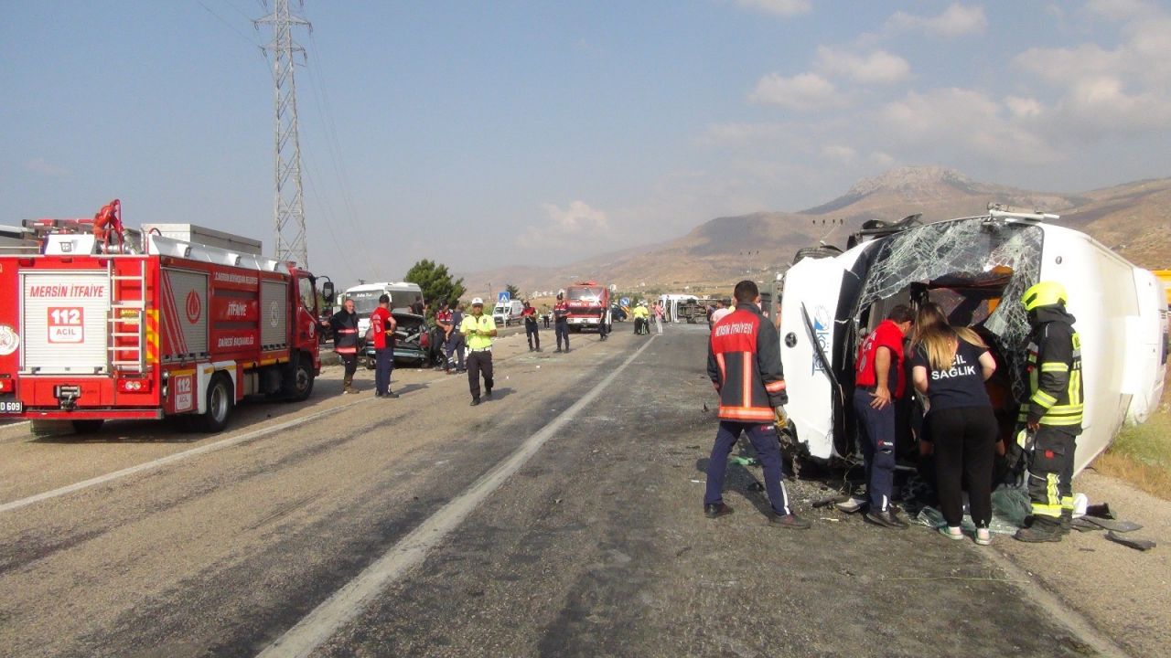 Mersin'de otobüslerin karıştığı zincirleme kaza! Ölü ve yaralılar var... 4