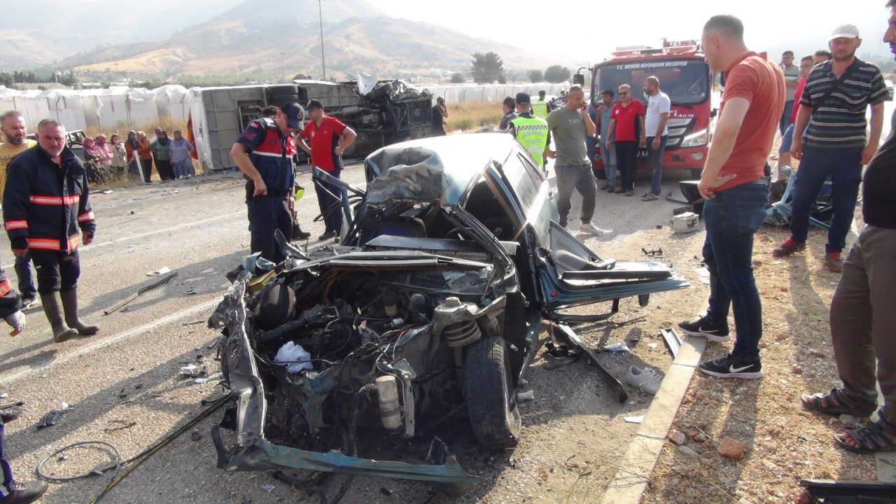 Mersin'de otobüslerin karıştığı zincirleme kaza! Ölü ve yaralılar var... 7