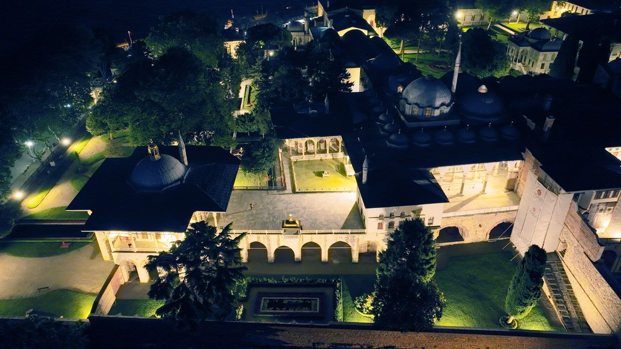 Topkapı Sarayı'nda ilk kez gece turları başladı 7