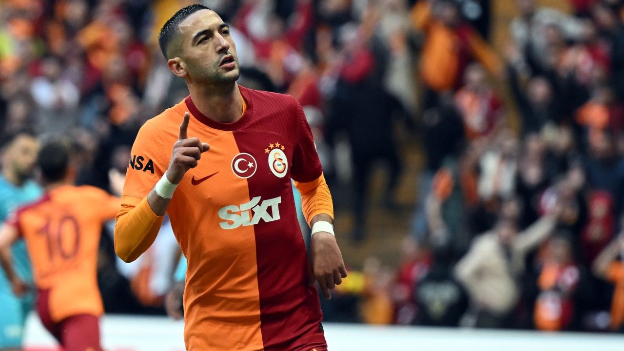 Herkes Kerem Aktürkoğlu'nun ayrılığını beklerken Galatasaray'da sürpriz veda! Menajerinden 7.5 milyon euroluk flaş teklif: Cimbom'daki serüveni bitiyor... 5