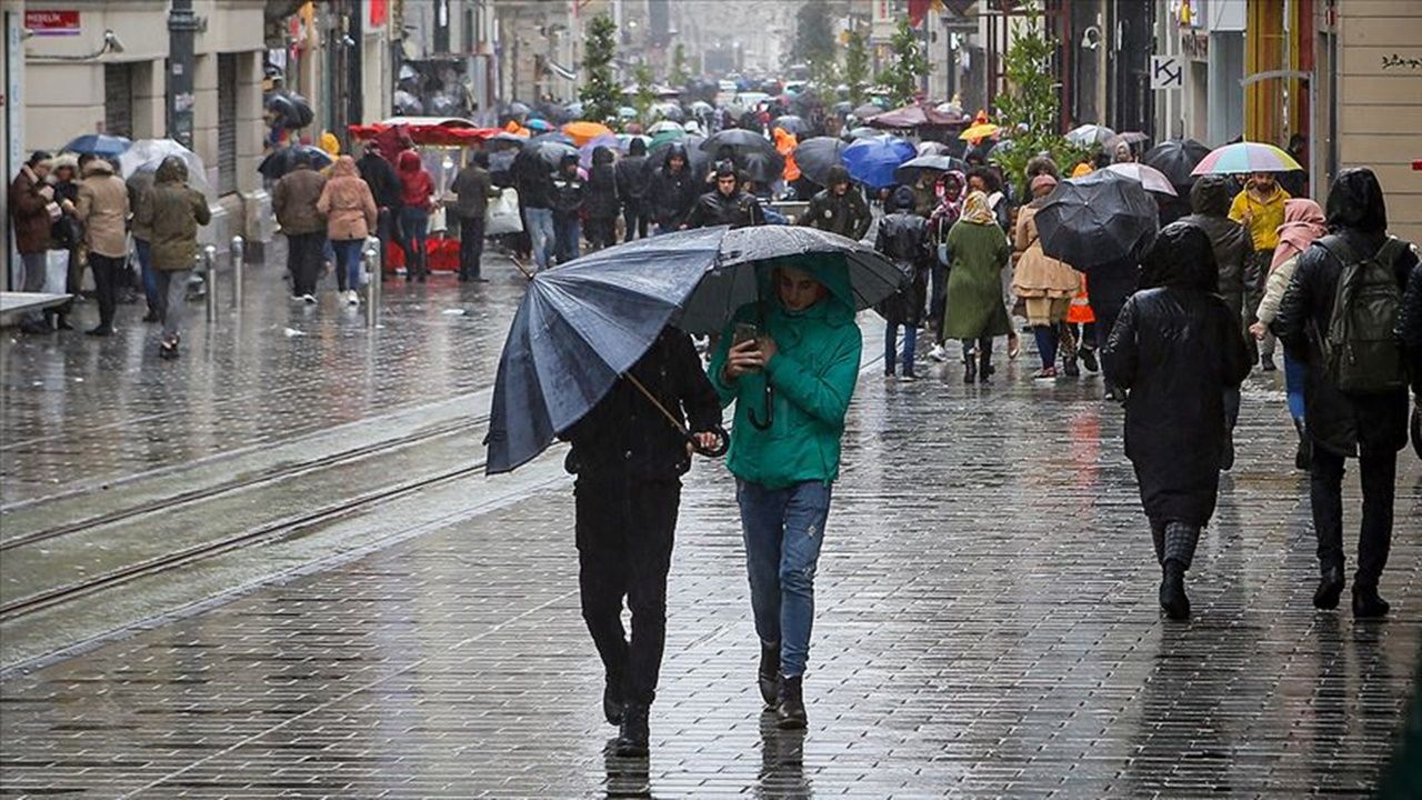 Meteorolojiden İstanbul için kuvvetli yağış uyarısı! 1