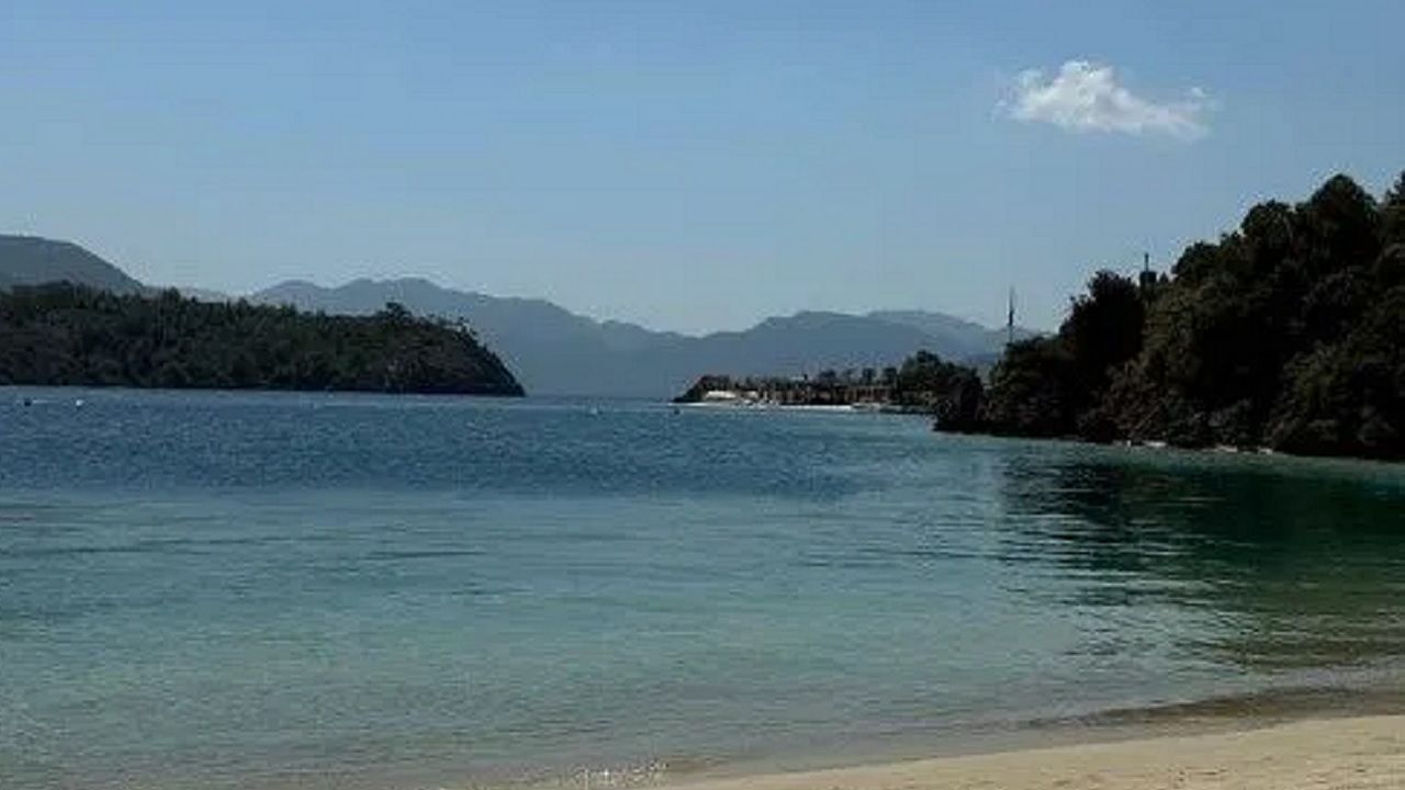 Evliliklerini soyadı değişikliği ile duyurmuştu! Balayı paylaşımı geldi... 3