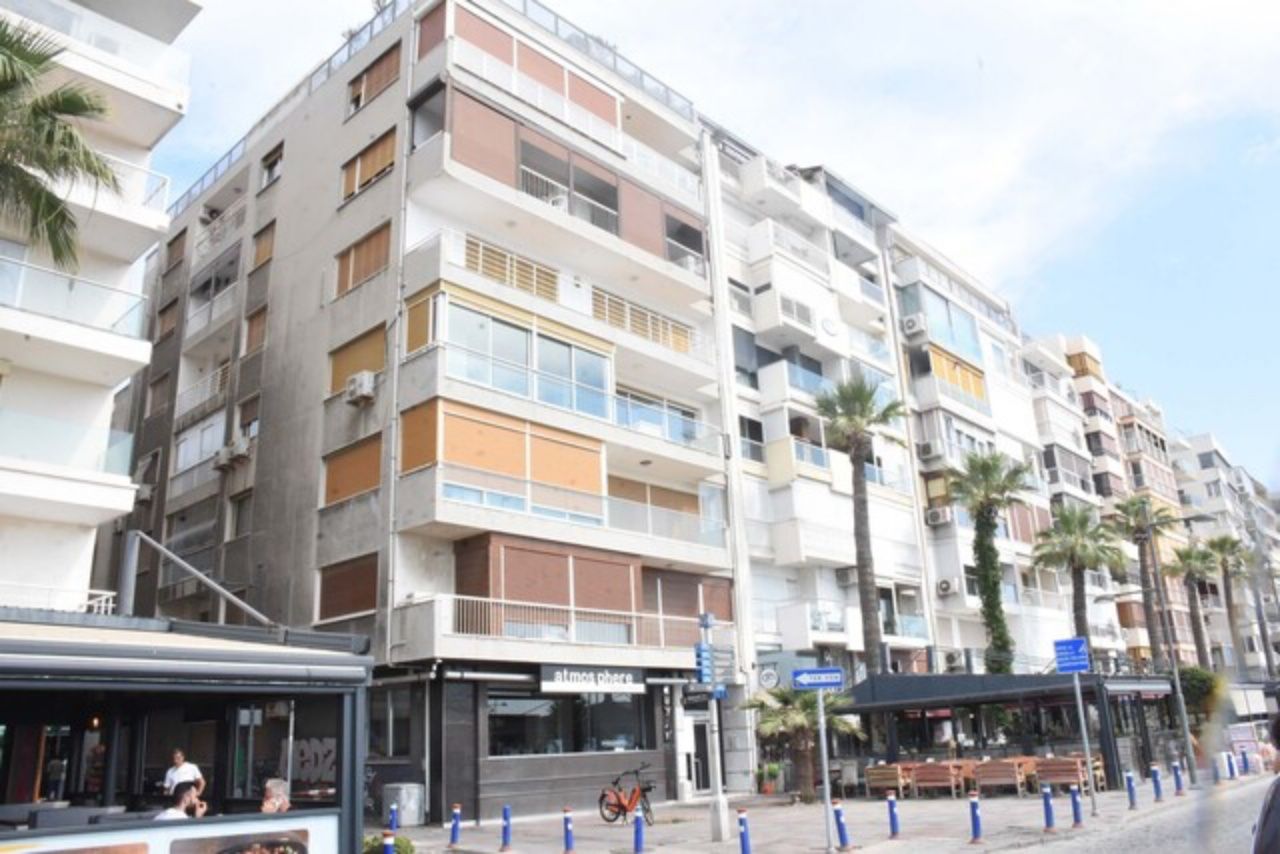 Deprem uzmanından İzmir için korkutan uyarı! Olası depremde deniz İzmir'in içine girecek 5