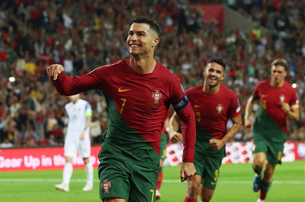 A Milli Takımımız'dan tarihi başarı! FIFA sıralaması açıklandı: Türkiye 16 basamak yükseldi! İşte sıralamadaki yerimiz... 9