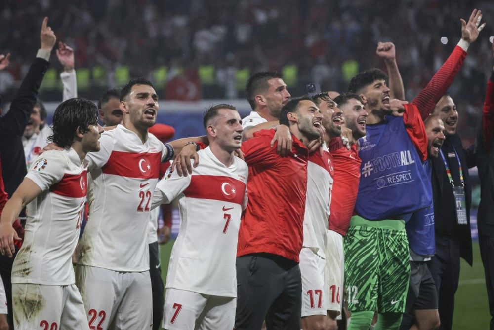 A Milli Takımımız'dan tarihi başarı! FIFA sıralaması açıklandı: Türkiye 16 basamak yükseldi! İşte sıralamadaki yerimiz... 1