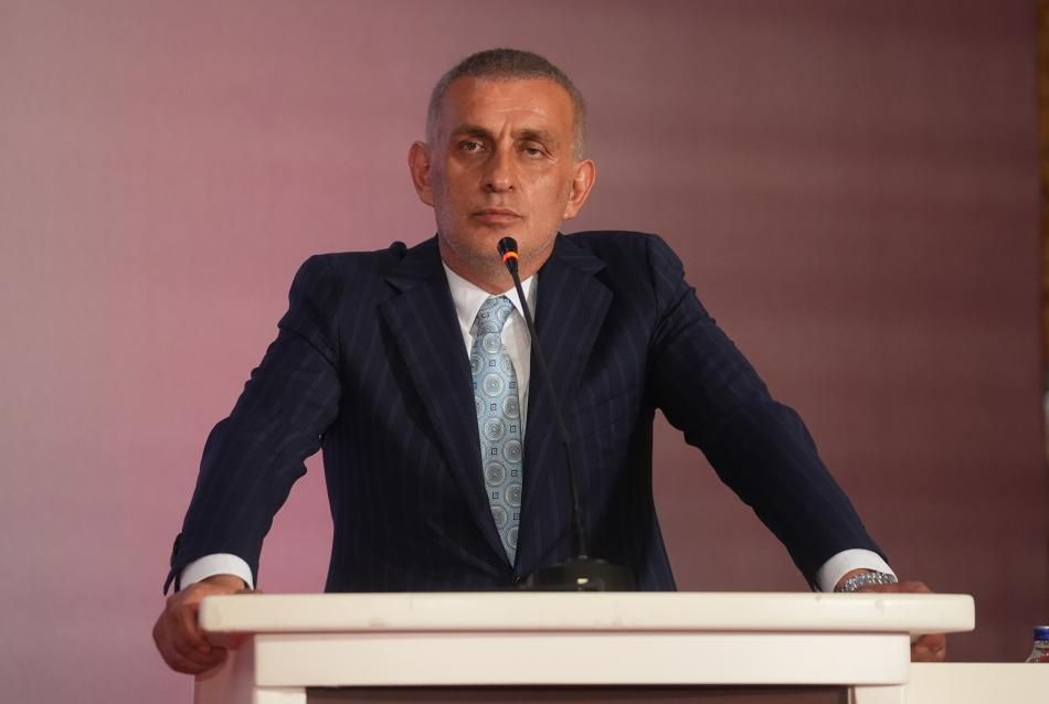 İbrahim Hacıosmanoğlu'nun gelir gelmez yapacağı 5 proje belli oldu! Yabancı sınırı kalkıyor: Tüm taraftarların gözü bu haberde 3