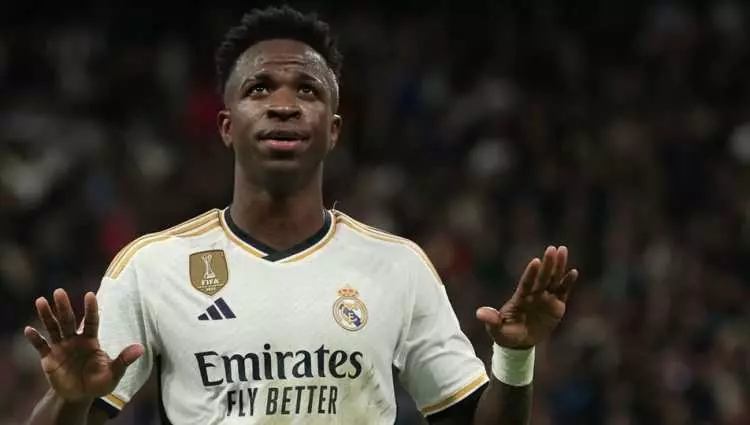 Real Madrid'de Arda Güler çılgınlığı: Forma satışlarına damga vurdu! Süperstarlara kafa tutuyor... 11