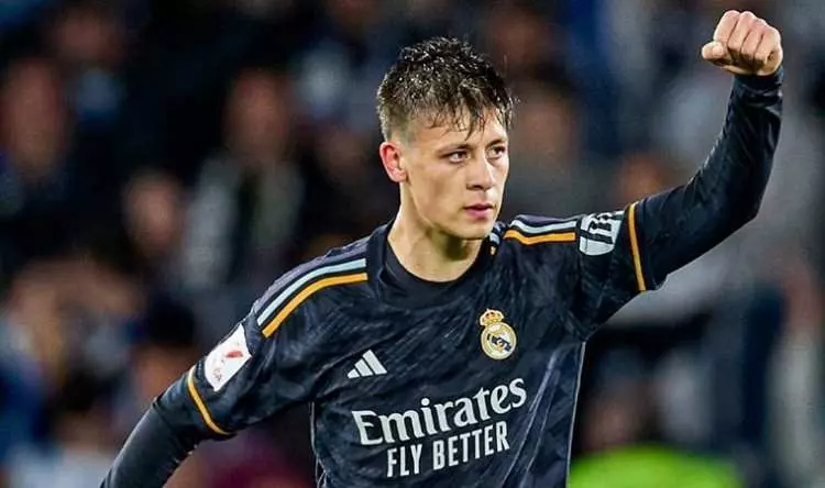 Real Madrid'de Arda Güler çılgınlığı: Forma satışlarına damga vurdu! Süperstarlara kafa tutuyor... 14