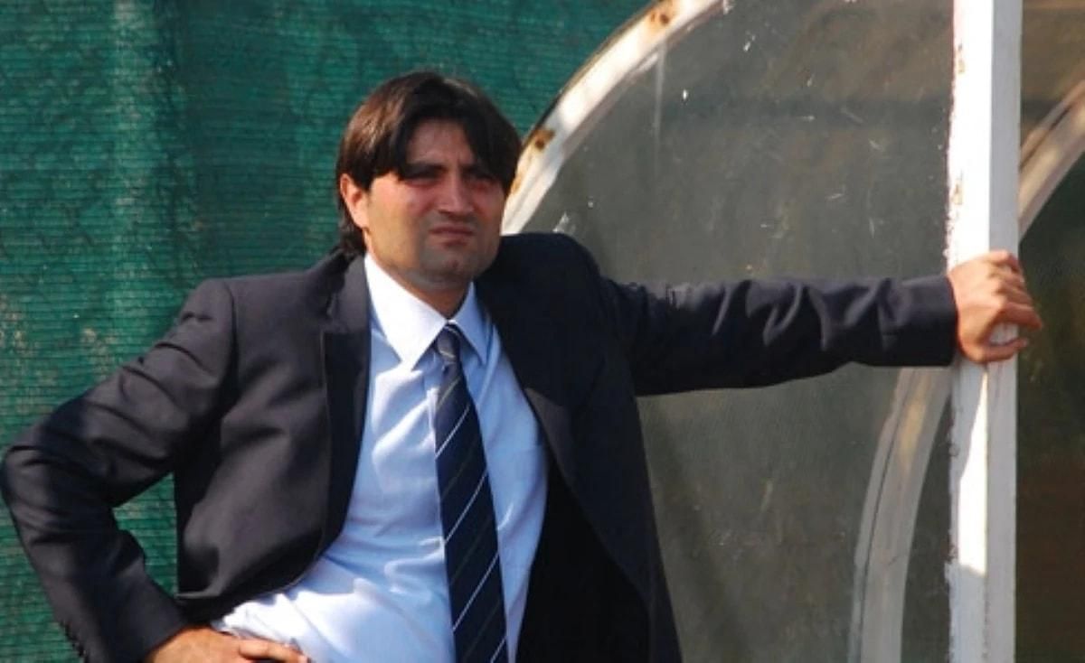 Dünya futbol tarihine geçen transfer skandalı Türkiye’de yaşandı! Kulüp yetkilileri sahte para dolu çantayı verip, sözleşmeyi alıp kaçtı! Bu kadarına da pes… 9