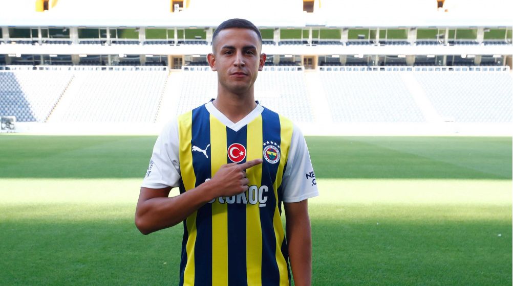 Fenerbahçe'nin bu sezonki ilk resmi maçında ilk 11'i belli oldu! Jose Mourinho Lugano maçının kadrosunu belirledi: Ryan Kent için karar verildi 7