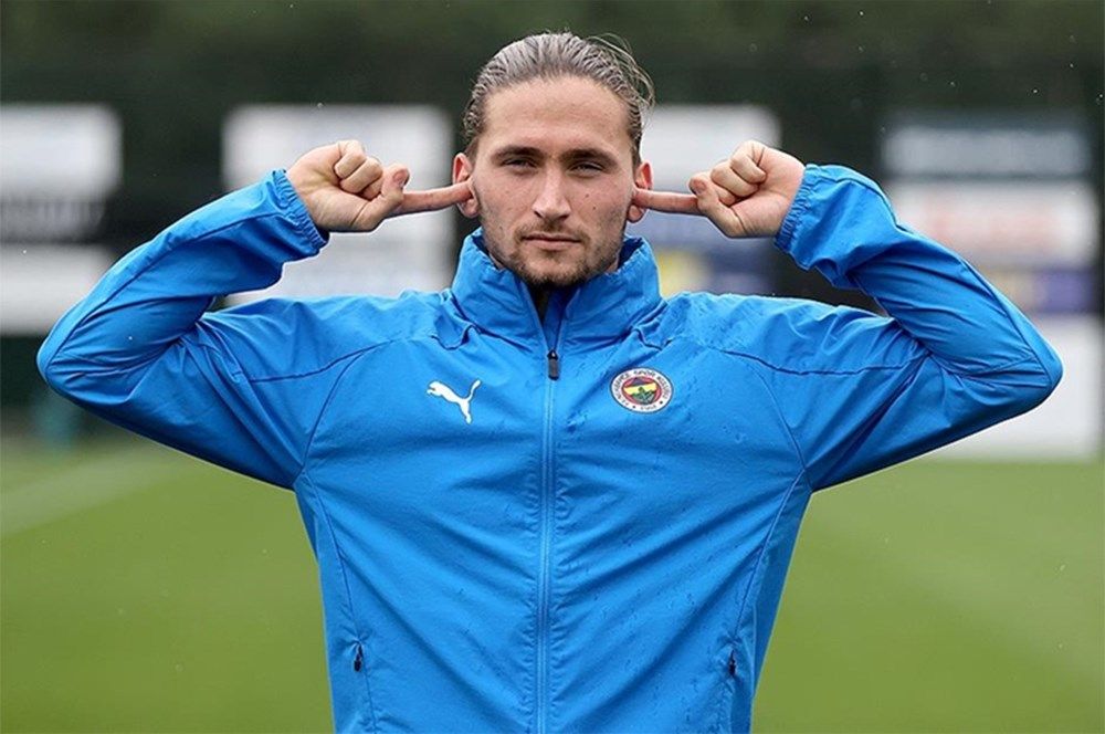 Jose Mourinho'dan şok karar! 9 futbolcunun üzerini çizdi, yönetime bunları gönderin dedi! Cengiz Ünder dahil tüm isimlerin bileti kesin olarak kesildi 6