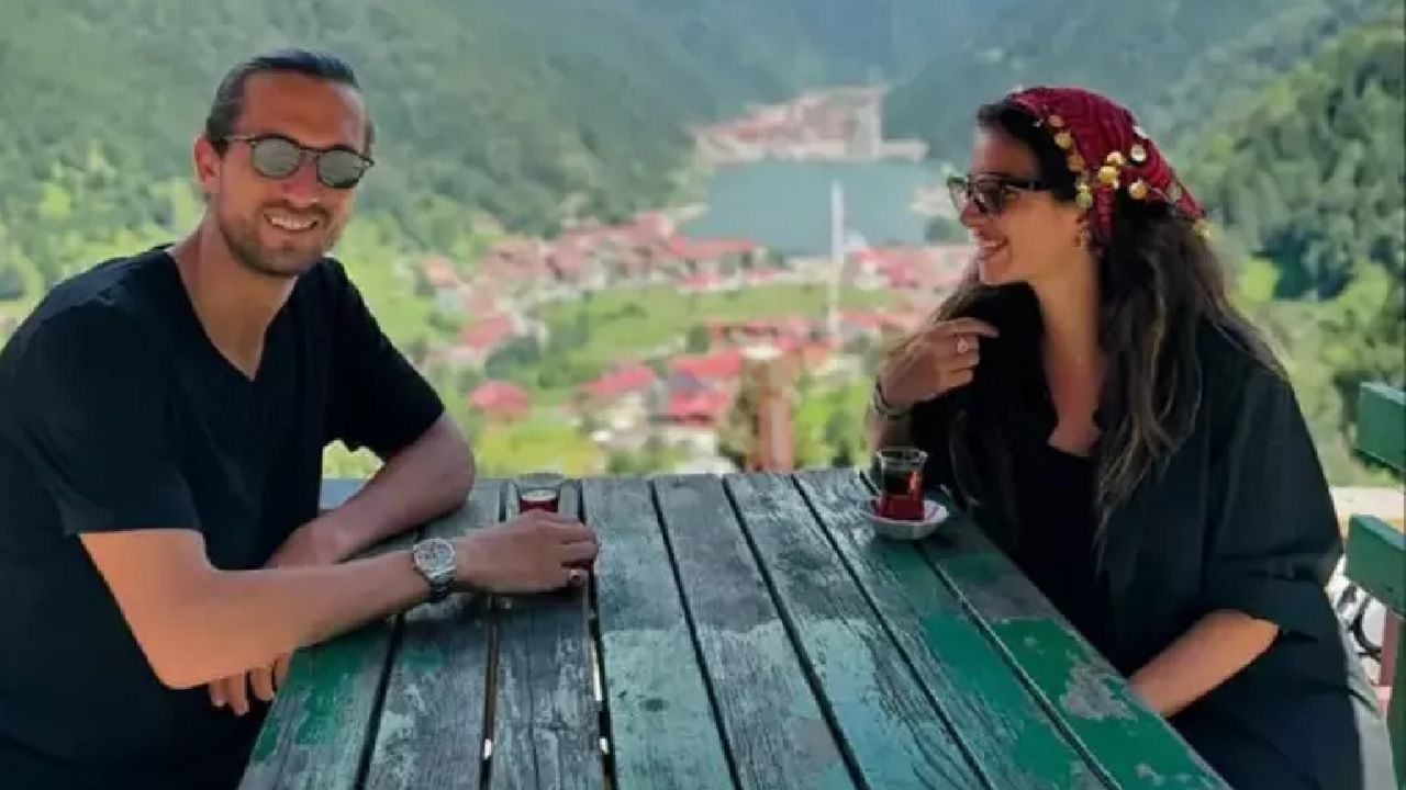 Çiçeği burnunda çiftten aile büyüklerine ziyaret! Melisa Aslı Pamuk ve Yusuf Yazıcı Trabzon'da... 3
