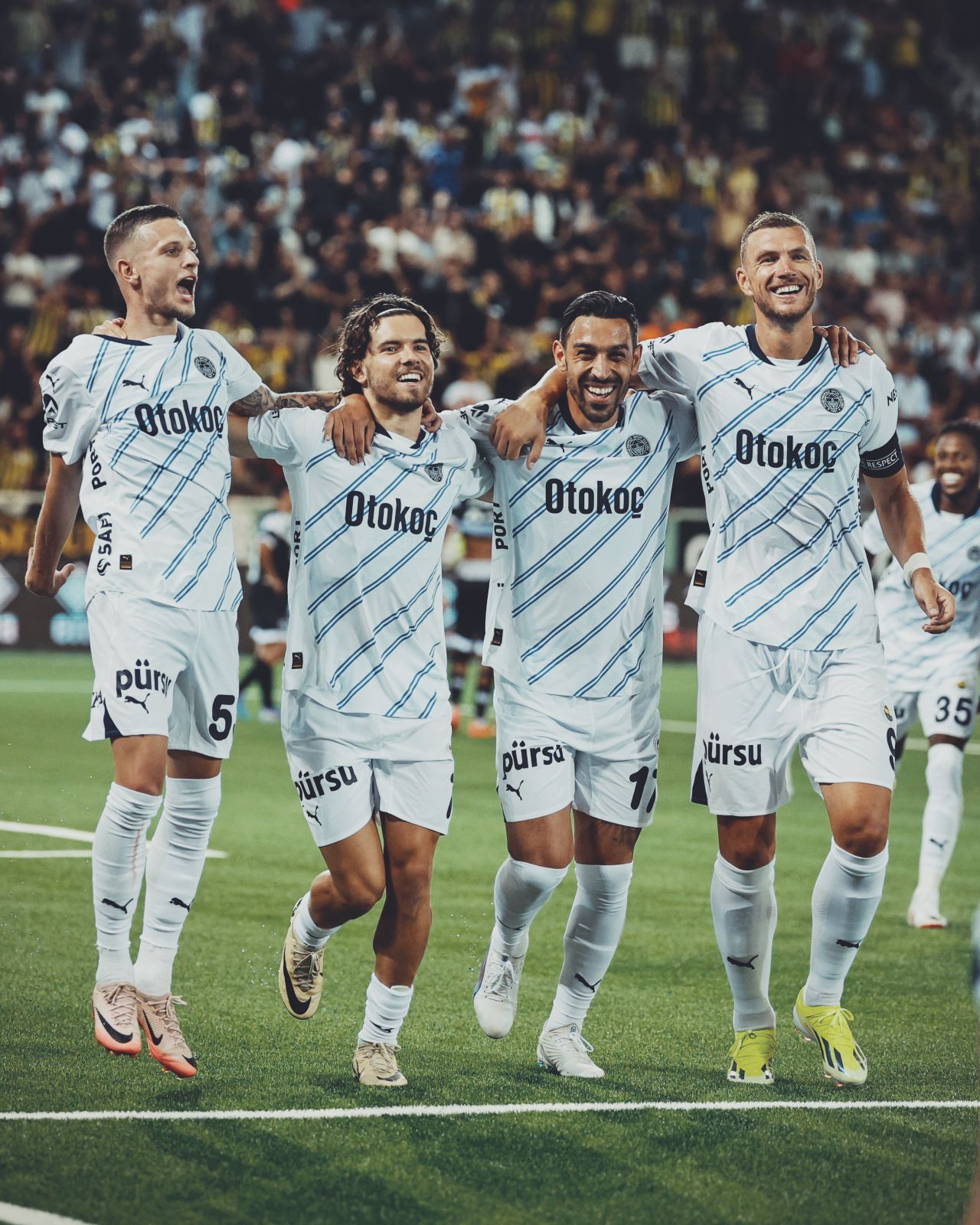 Youssef En-Nesyri transferi bitti! Yıldız oyuncu İstanbul'a geliyor! Taraftarlar havalimanına akın edecek 1