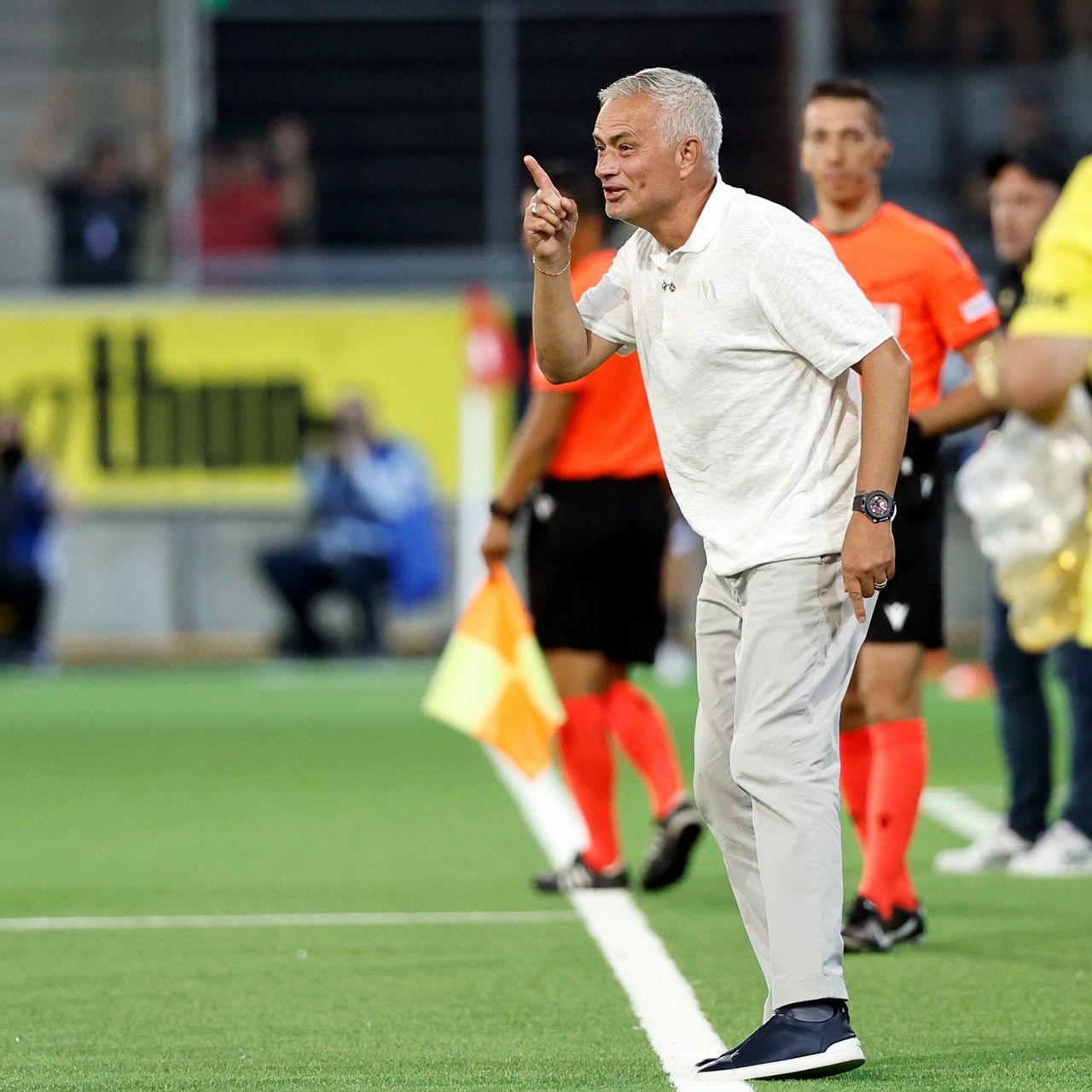 Youssef En-Nesyri transferi bitti! Yıldız oyuncu İstanbul'a geliyor! Taraftarlar havalimanına akın edecek 3