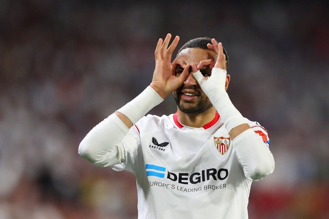 Youssef En-Nesyri transferi bitti! Yıldız oyuncu İstanbul'a geliyor! Taraftarlar havalimanına akın edecek 5