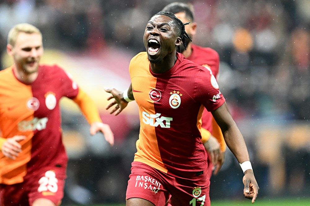 Galatasaray'a Rusya'dan 8 milyon euroluk teklif! Kerem Aktürkoğlu'na niyet, Derrick Köhn'e kısmet: Yönetim kararını verecek 9