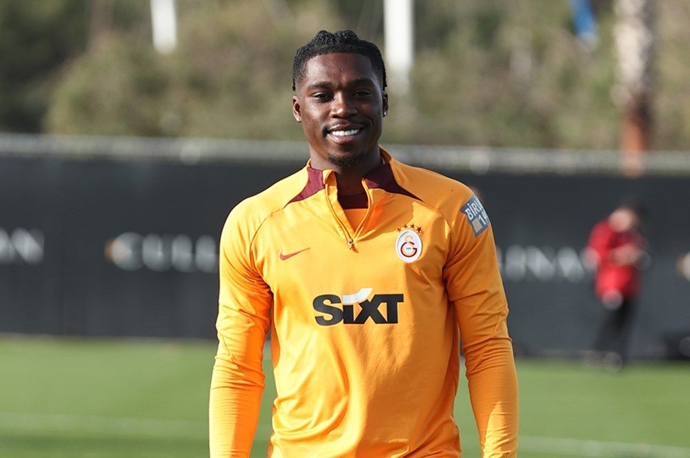 Galatasaray'a Rusya'dan 8 milyon euroluk teklif! Kerem Aktürkoğlu'na niyet, Derrick Köhn'e kısmet: Yönetim kararını verecek 8