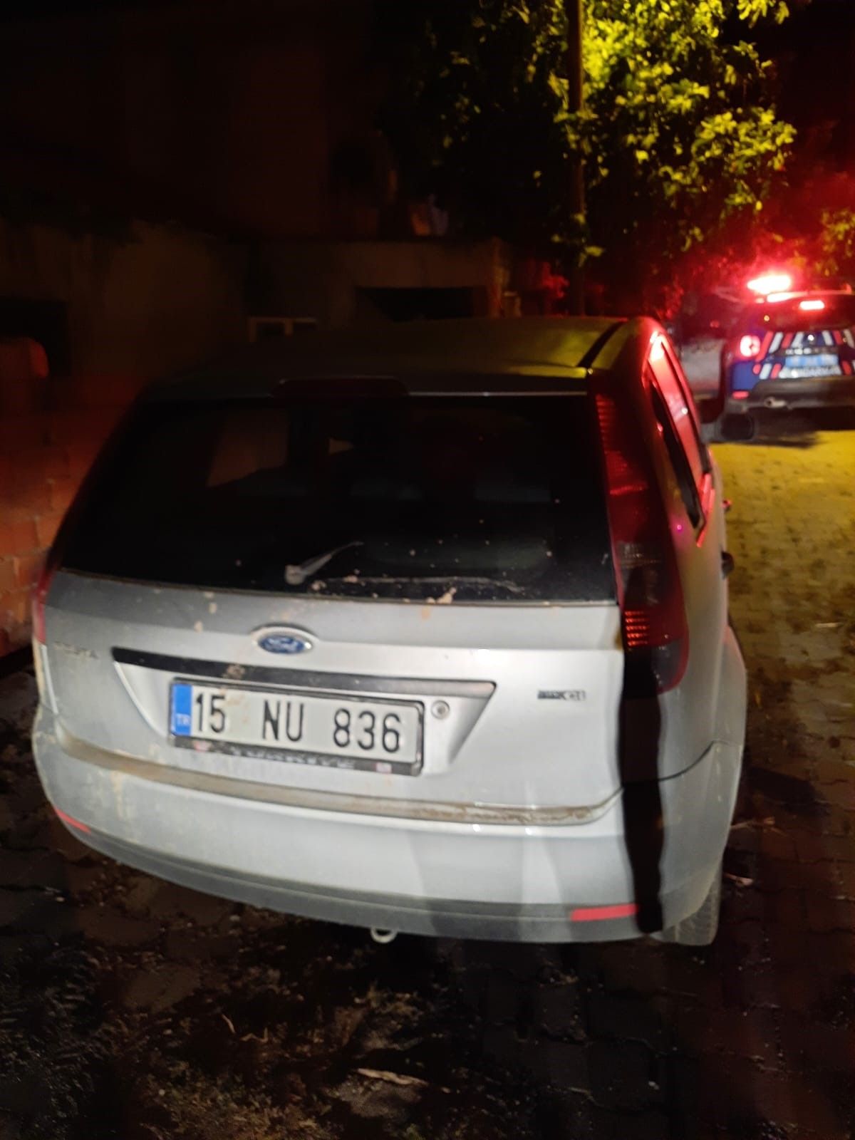 Fıkra gibi olay: İki şehirde adeta 'çala çala gezdiler' 4