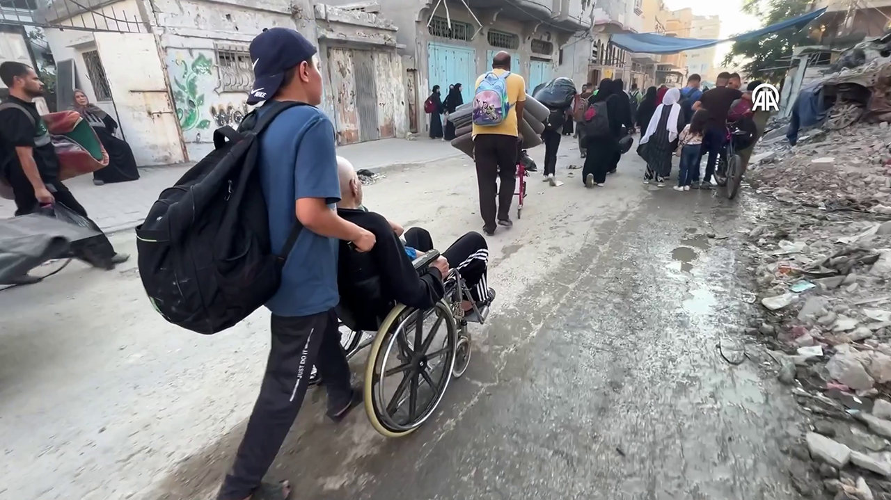 İsrail Gazze'de Filistinliler için "güvenli" ilan ettiği bölgenin derhal boşaltılmasını istedi 8