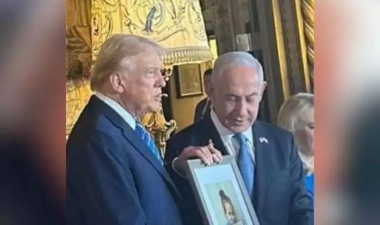 Trump, suikast girişimi sonrası ilk kez bandajsız görüntülendi! Yeni iddialar kafaları karıştırdı... 8