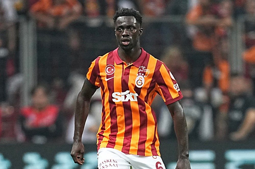 Galatasaray'da ikinci Victor Nelsson vakası! Okan Buruk kesinlikle transfere izin vermiyor: Yönetim oyuncuyla özel görüşme yapacak 6