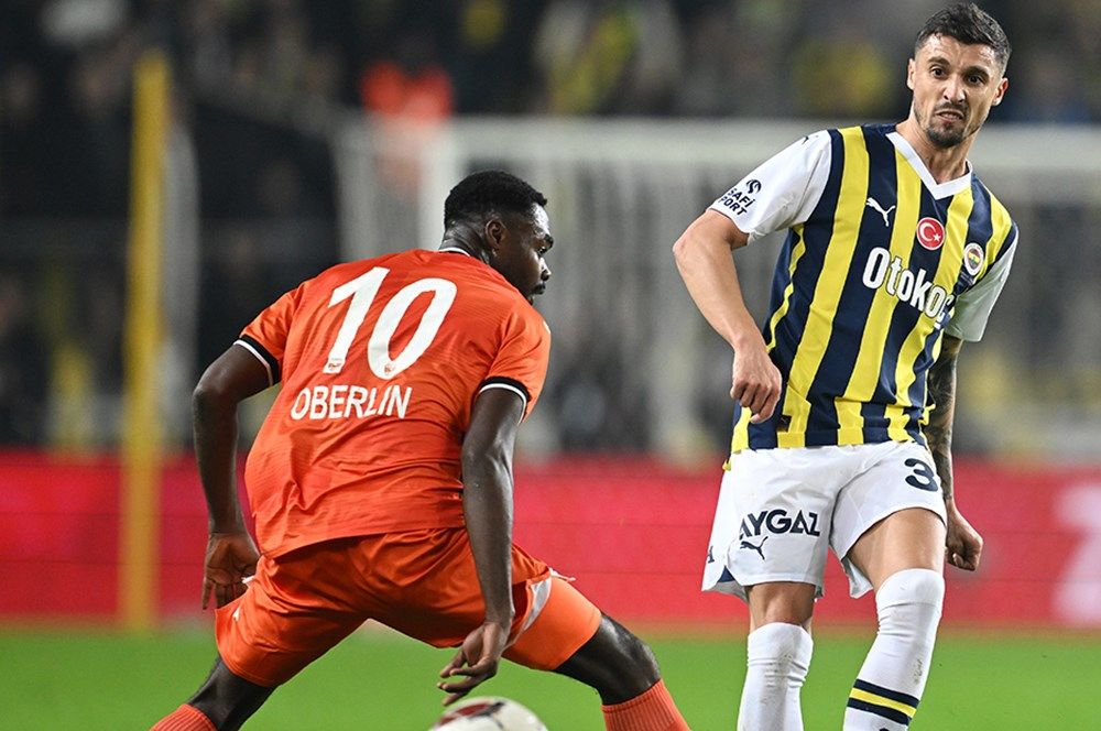 Jose Mourinho Lugano maçı sonrası çılgına döndü! Yönetime transfer için acil istekte bulundu: Fenerbahçe'de orta saha yeniden şekillenecek 4
