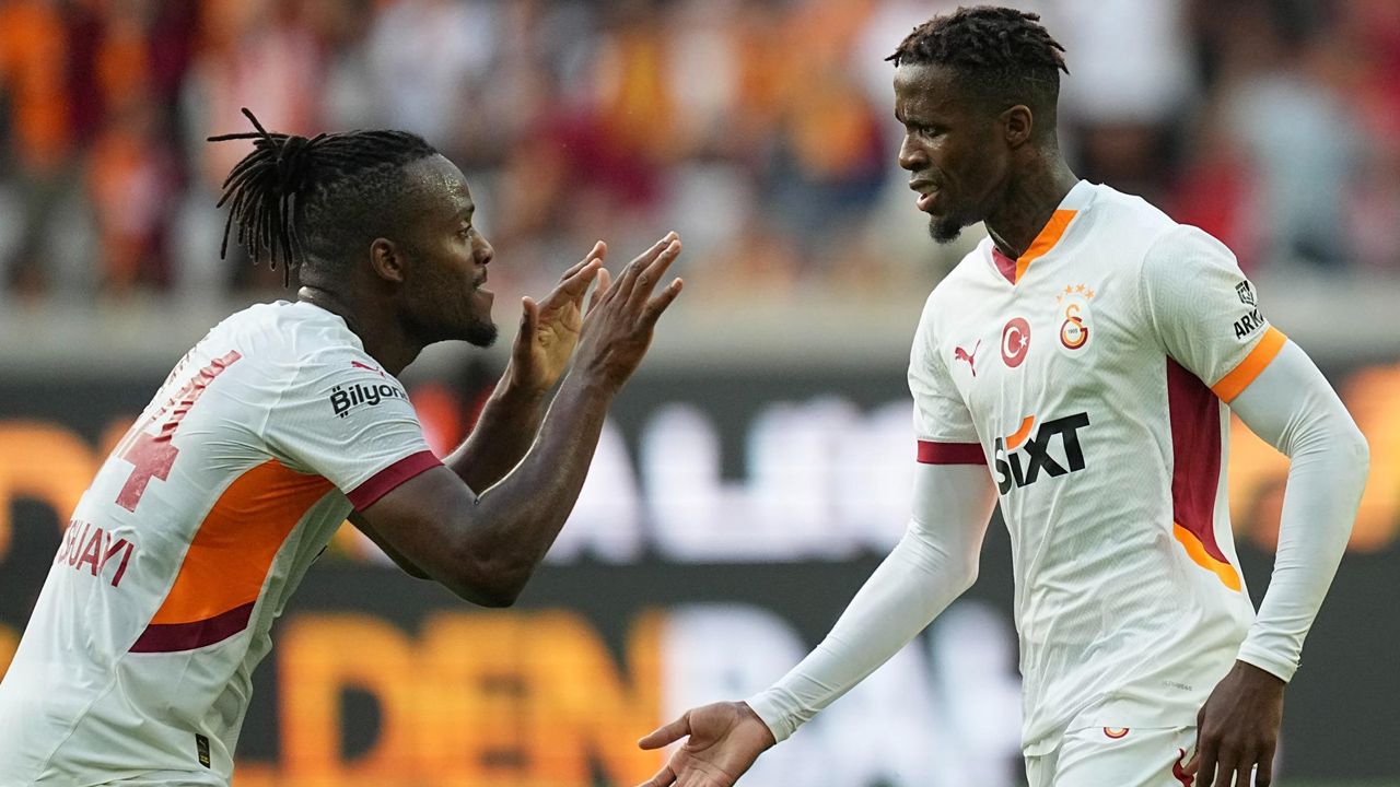 Galatasaray'ın Süper Kupa maçı ilk 11'i belli oldu! Okan Buruk'tan sürpriz Barış Alper Yılmaz kararı: Taraftarları Beşiktaş maçında sürpriz bir kadro bekliyor 12