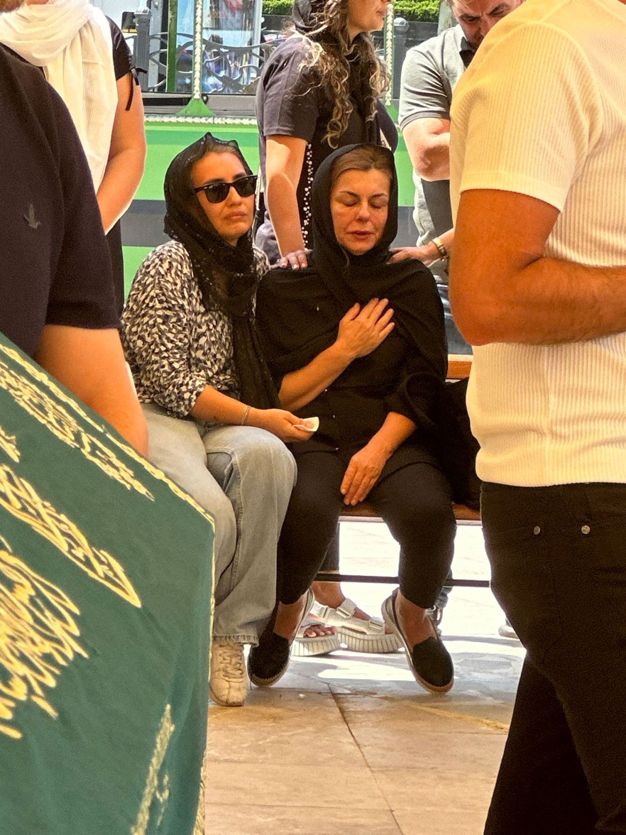 Mustafa Nihat Yükselir'e son veda... Göz yaşları ve dualarla uğurlandı 7