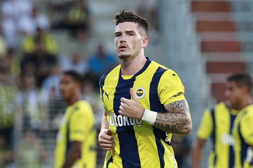 Fenerbahçe'de Cengiz Ünder'den sonra bir ismin daha üzeri çizildi! İsmail Kartal döneminde gelmişti, gönderilmesine karar verildi 6