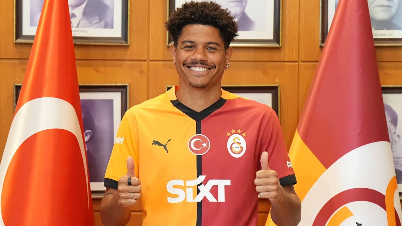 Fenerbahçe 23 yıl aradan sonra Galatasaray'a fark atmıştı! Cimbom kendi rekorunu kırdı ama ezeli rakibine yetişemedi: İşte Süper Lig'in en pahalı 10 transferi 11
