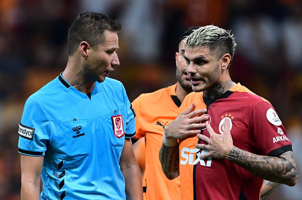 Hakem yorumcuları konuştu: "Galatasaray'ın attığı gol ofsayt! Hakem Derrick Köhn ve Lucas Torreira'nın da sarı kartlarını vermedi" 4