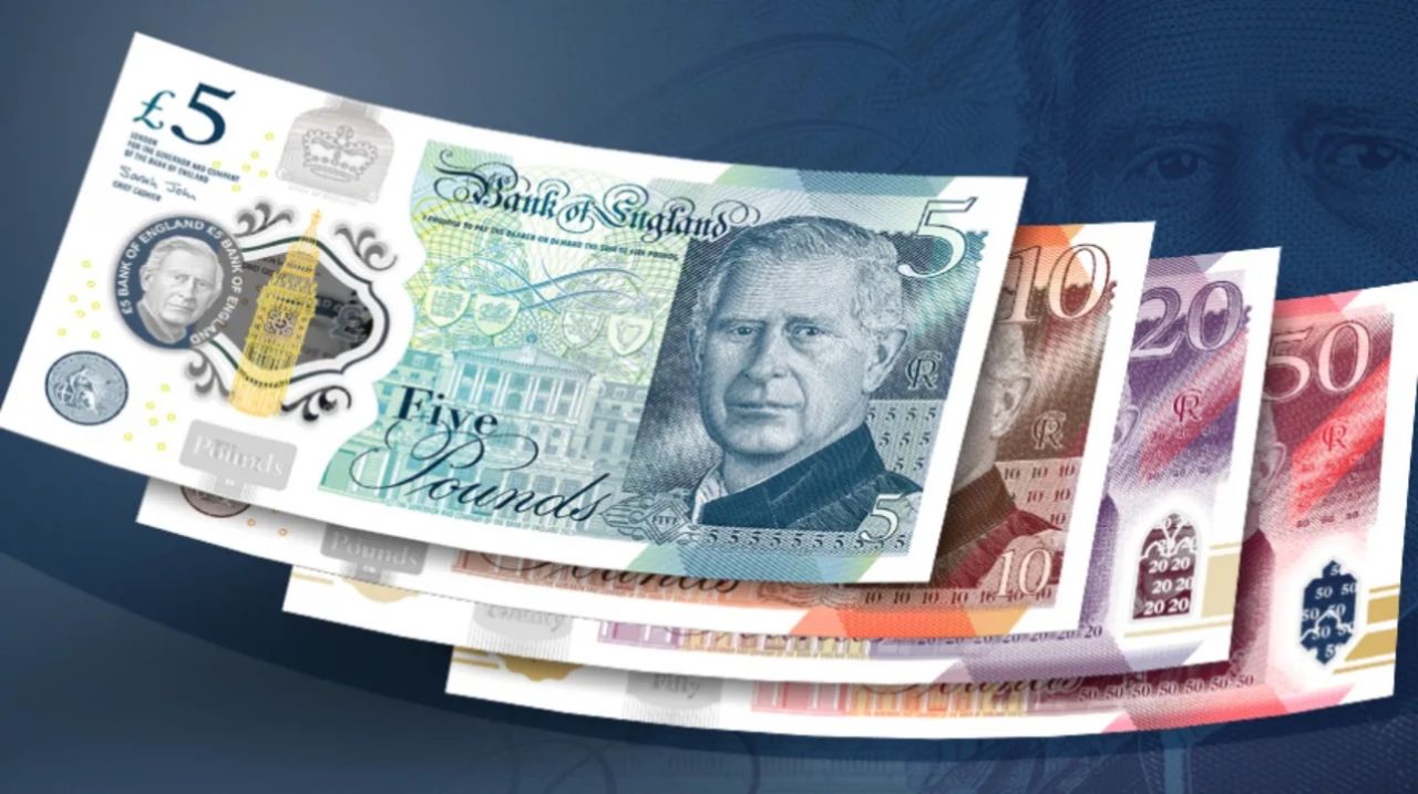 Kral Charles'ın banknotları açık artırmada rekor fiyata satıldı 3