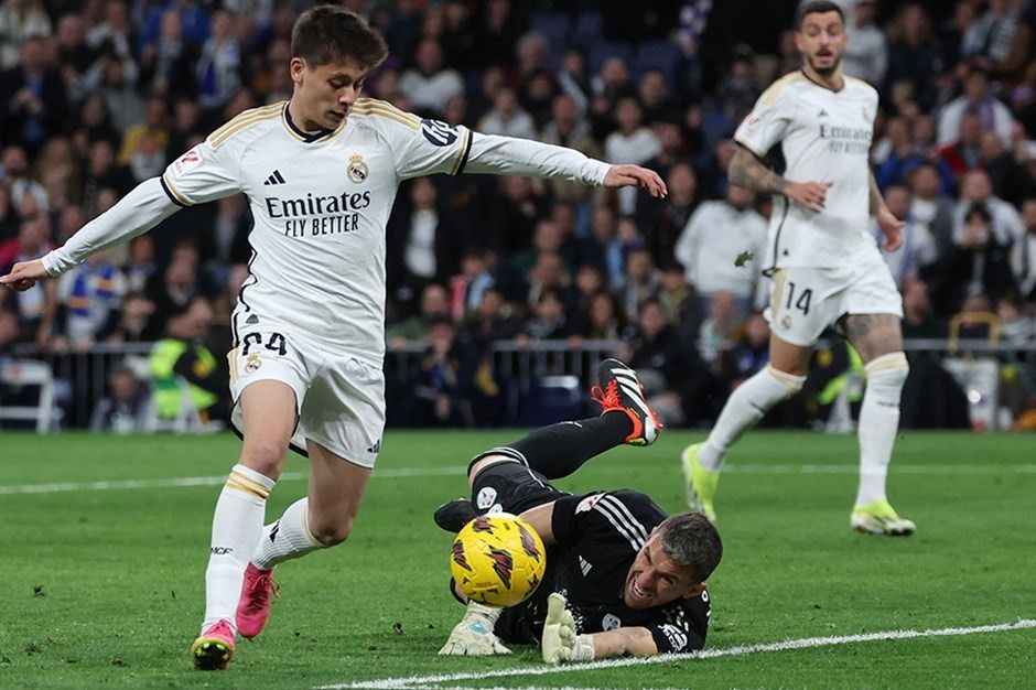 Ancelotti'nin Arda Güler kararı tepki çekti: Oyuna geç soktu 5