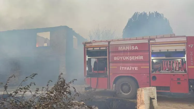 NASA görüntüledi: İzmir'deki felaketin boyutunu gözler önüne serdi! 12