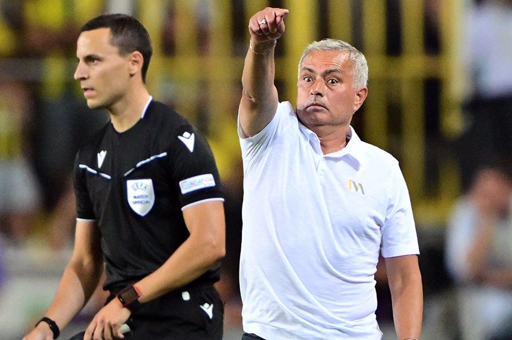 Jose Mourinho 8 futbolcunun üzeri çizdi: Fenerbahçe'de 17 milyon euroluk operasyon! 2