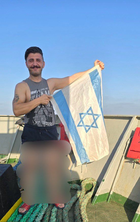 Milliyetçi maskeli provokatör! İsrail bayrakları paylaştı, Coca Cola ve Fanta'lı paylaşımına "Filistinli kardeşlerimizin kanı çok güzelmiş" yazdı 4