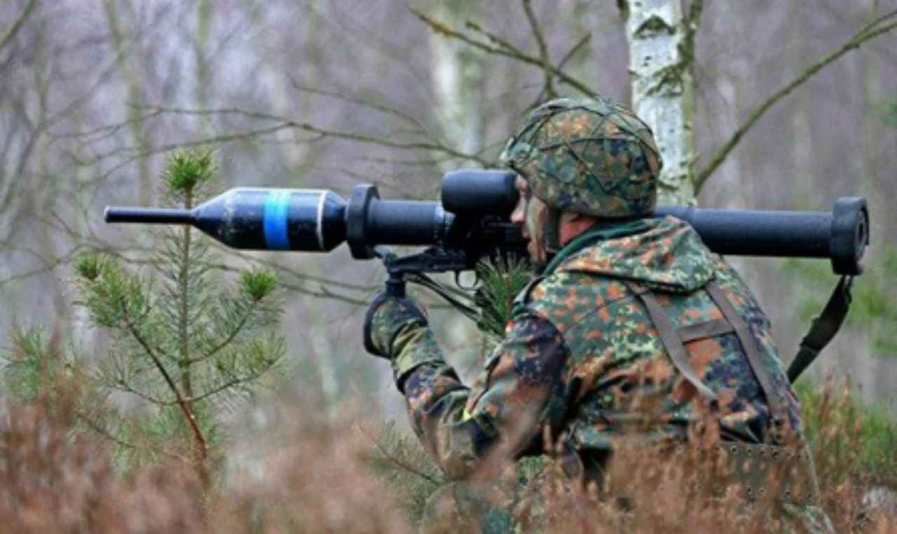 Batı ve Hindistan gönderdi... Ermenistan'a teslim edilen silahların listesi! 6