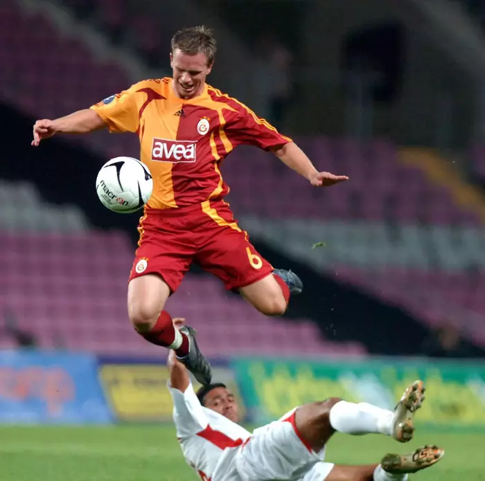 Galatasaray'ın aldığına bin pişman olduğu futbolcular! Her biri büyük umutlarla gelmişti, taraftarlara saç baş yoldurdular: Bazıları maça bile çıkmadan kaçtı 24
