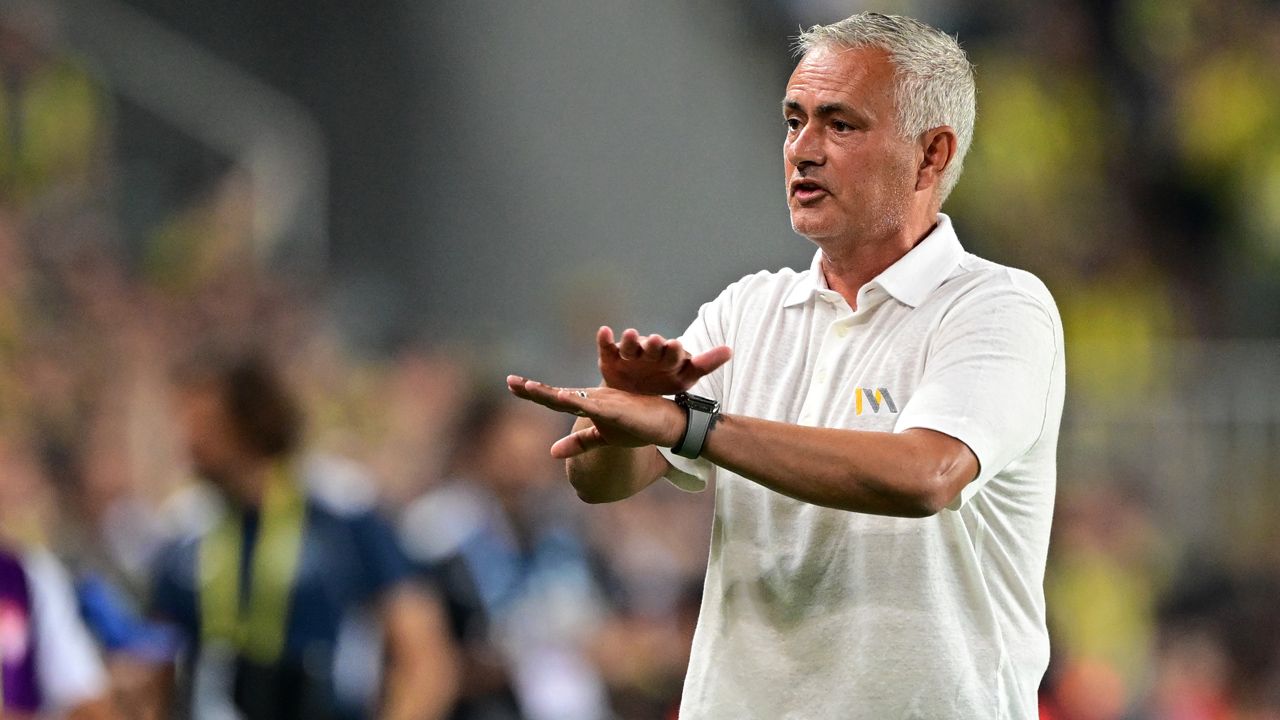 Avrupa'nın en iyi 20 teknik direktörü açıklandı! Fenerbahçe bu listede de yer aldı: Jose Mourinho hala dünyanın en iyileri arasında 1