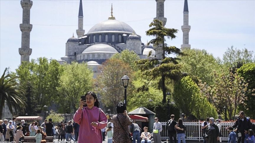 Rekor kırıldı! Bakanlık açıkladı! İşte İstanbul'a gelen turist sayısı! 1